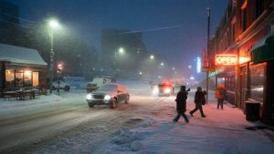 Businesses Refuse to Close Despite Heavy Snow Warning That Has Officials Panicking Tonight